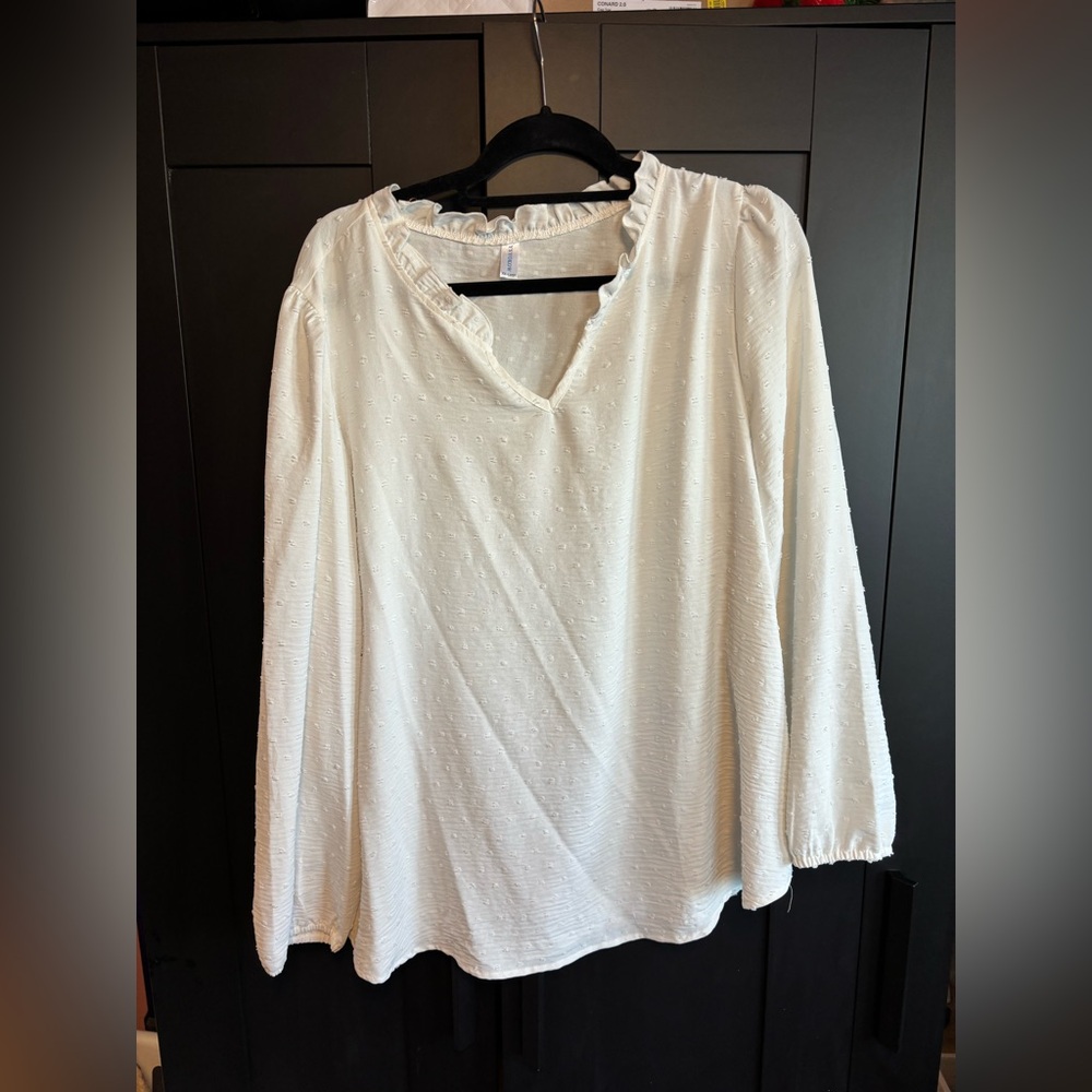 Elegant White Women's Blouse